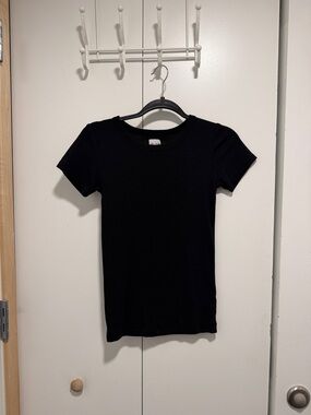 NIC+ZOE Black Ribbed Crewneck Top